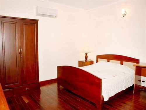 Aparthotel Saigon Village 4*
