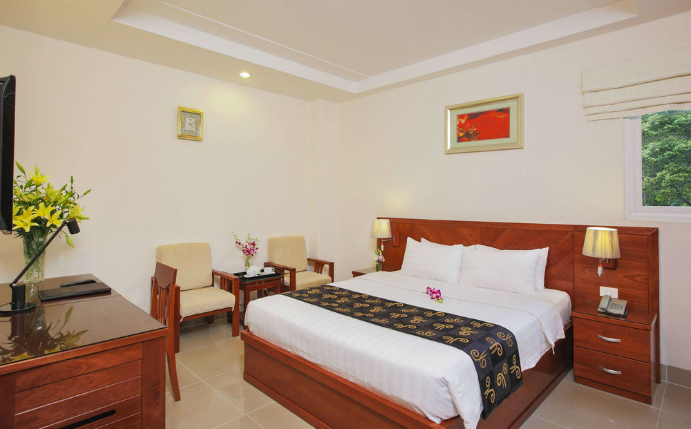 Hotel Silverland Yen Ho Chi Minh City