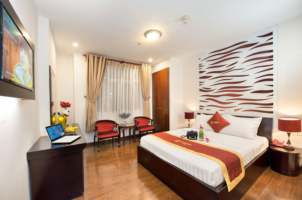 Valentine Boutique - 29 Bui Vien Street TP. Hồ Chí Minh