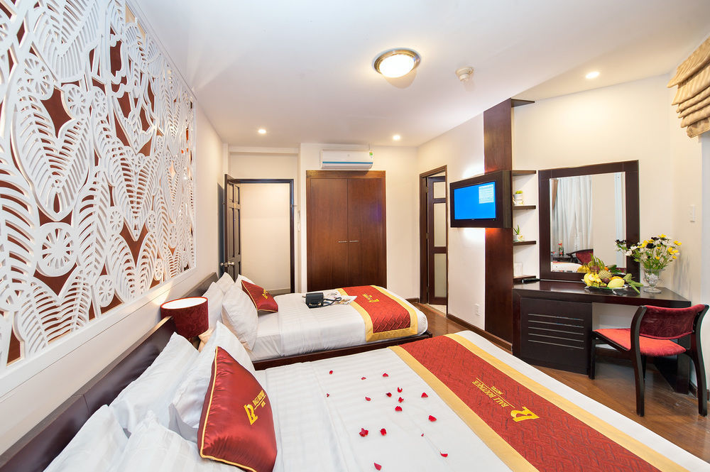 Khách sạn Valentine Boutique - 29 Bui Vien Street TP. Hồ Chí Minh