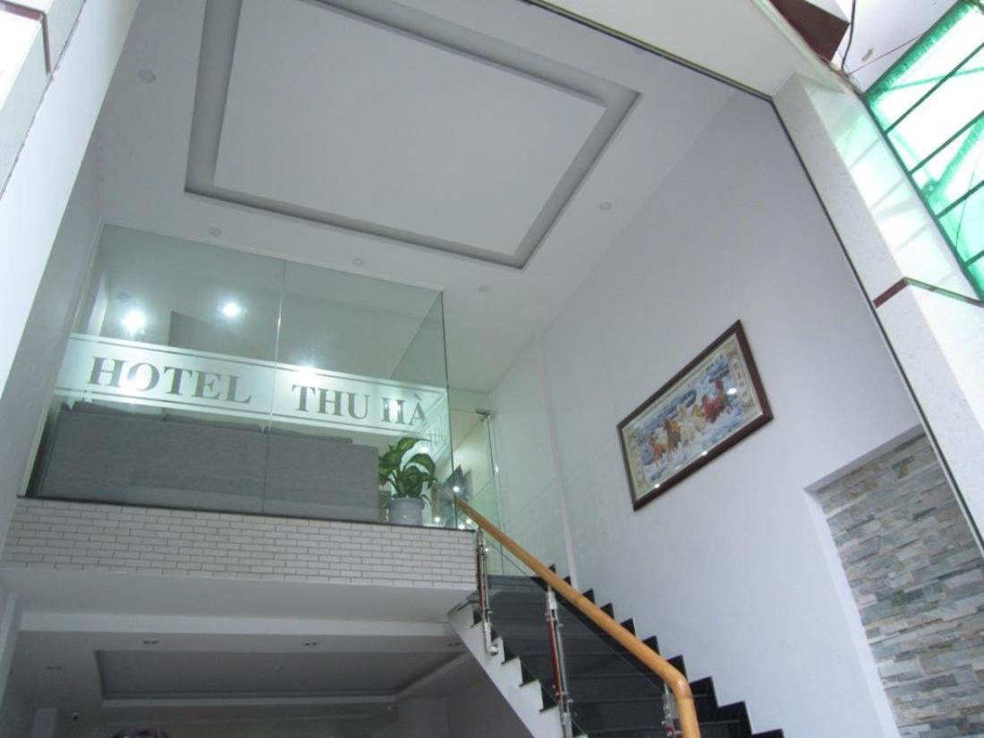 Thu Hà 2*