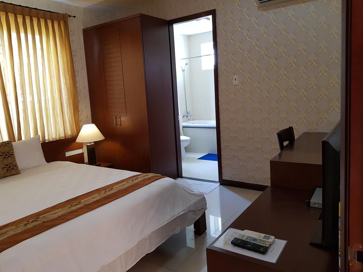 Laguna Hotel 2*