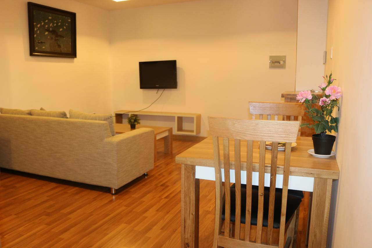 Merin Apartment