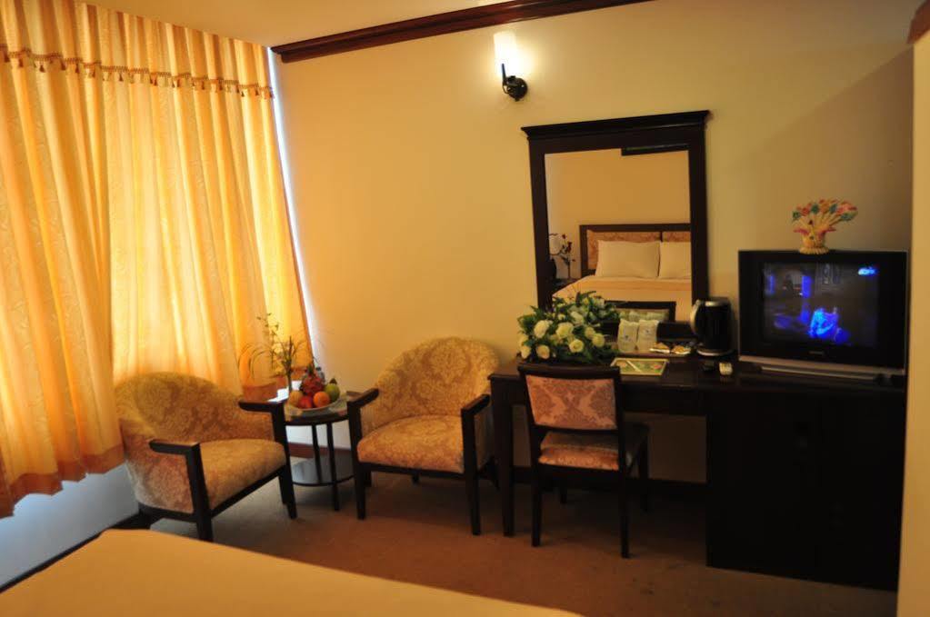 Dong Kinh A 3* Ho Chi Minh City