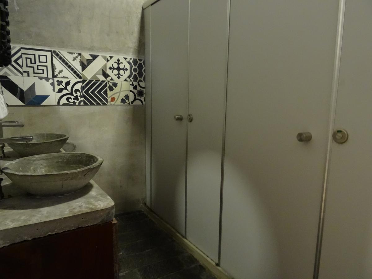 Hostel Flipside Hostels Hcm The O.g. *