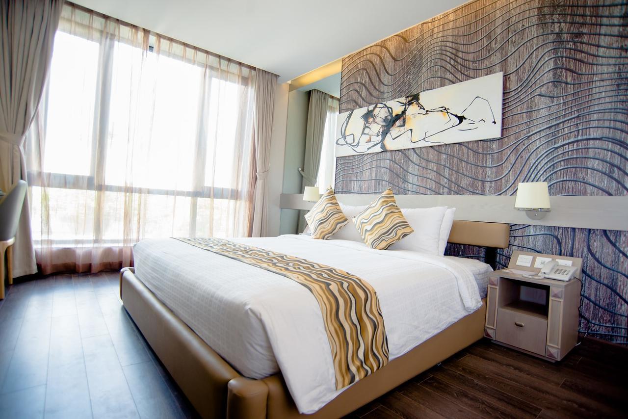 Hotel Papaya Saigon 3*