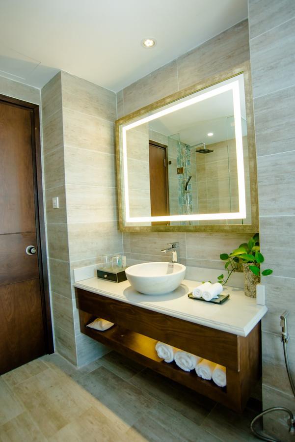 Hotel Papaya Saigon