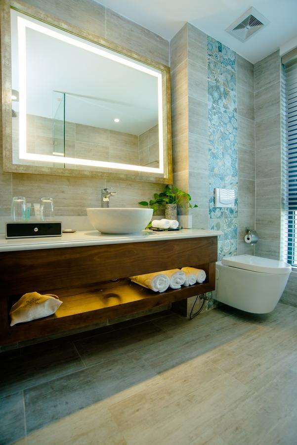 Hotel Papaya Saigon