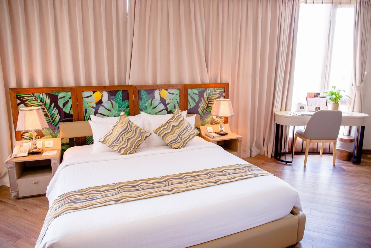 Papaya Saigon 3*