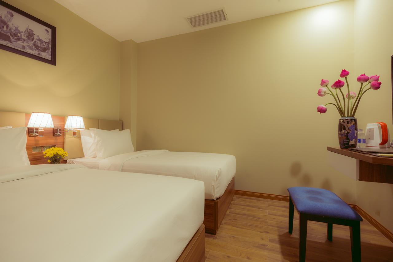 Hotel A25 - 29 Le Thi Hong Gam 3*