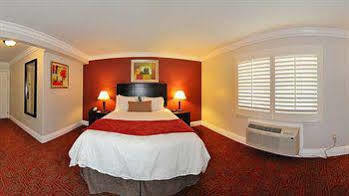 Hong Vinh Hotel 2*