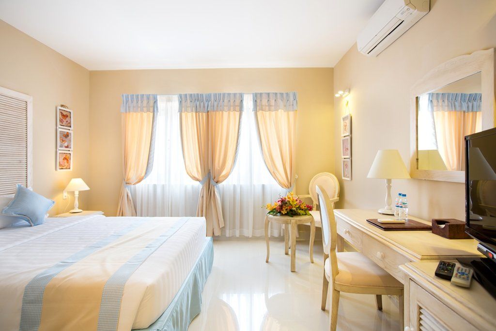 L'odeon Phu My Hung Hotel 3*