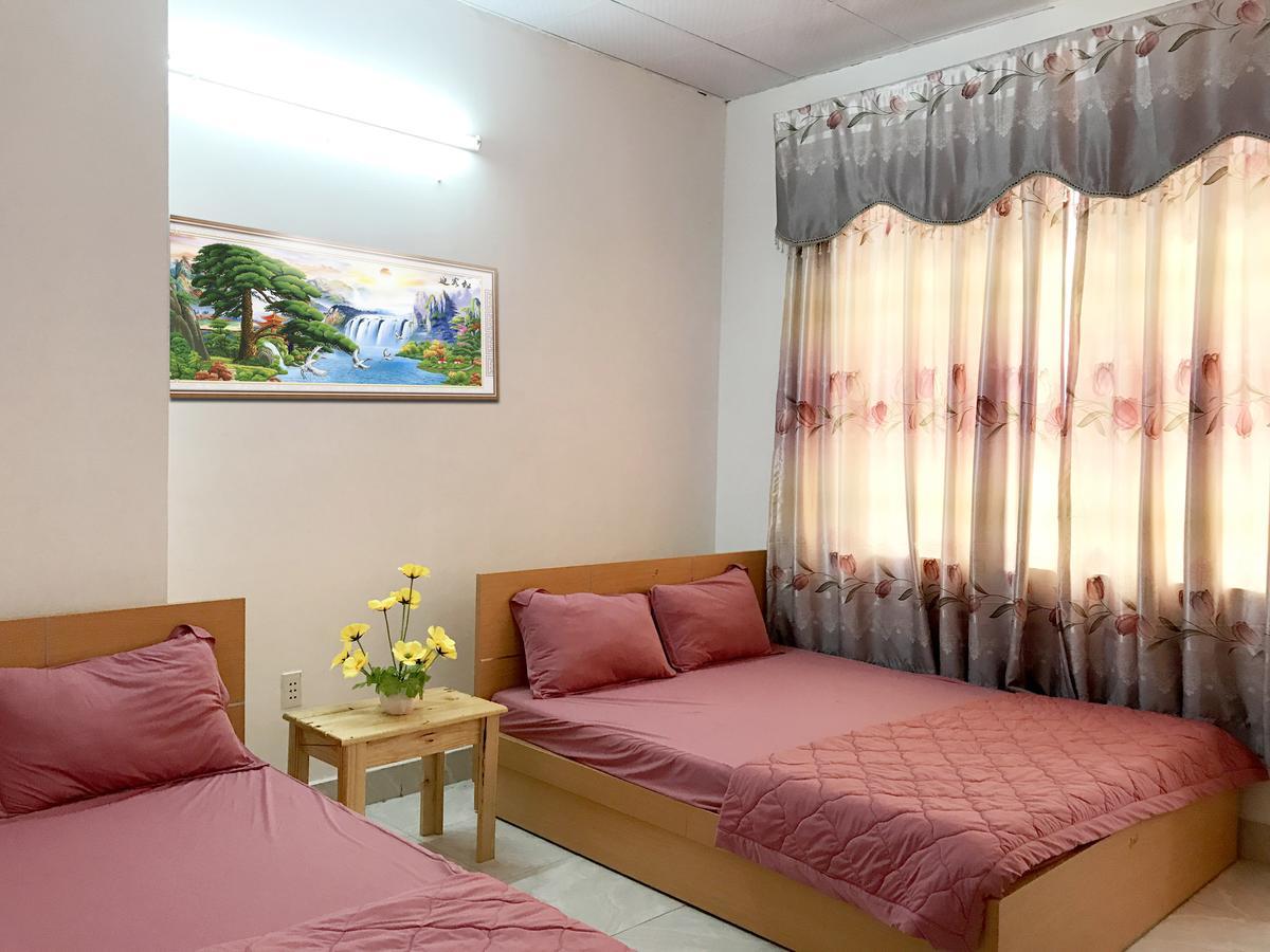 Hotel Cuu Long *