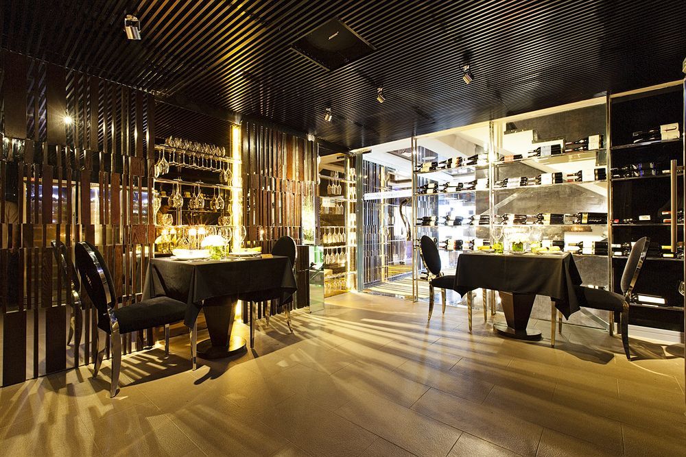 Signature Boutique 3* Ho Chi Minh City