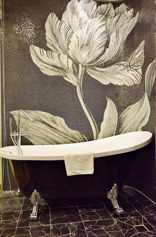 Tuong Vi Saigon Hotel 3*