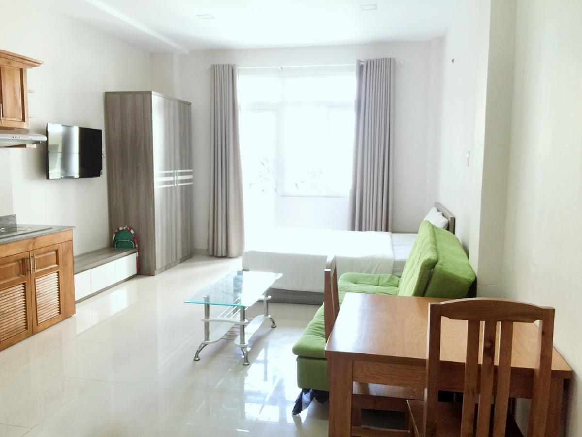 Saigon Sweet Serviced 4 *