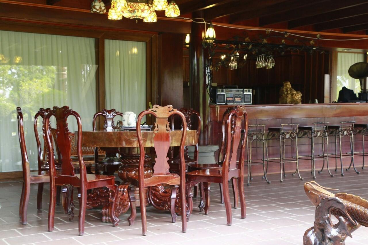 Saigon Riverside Retreat 3*