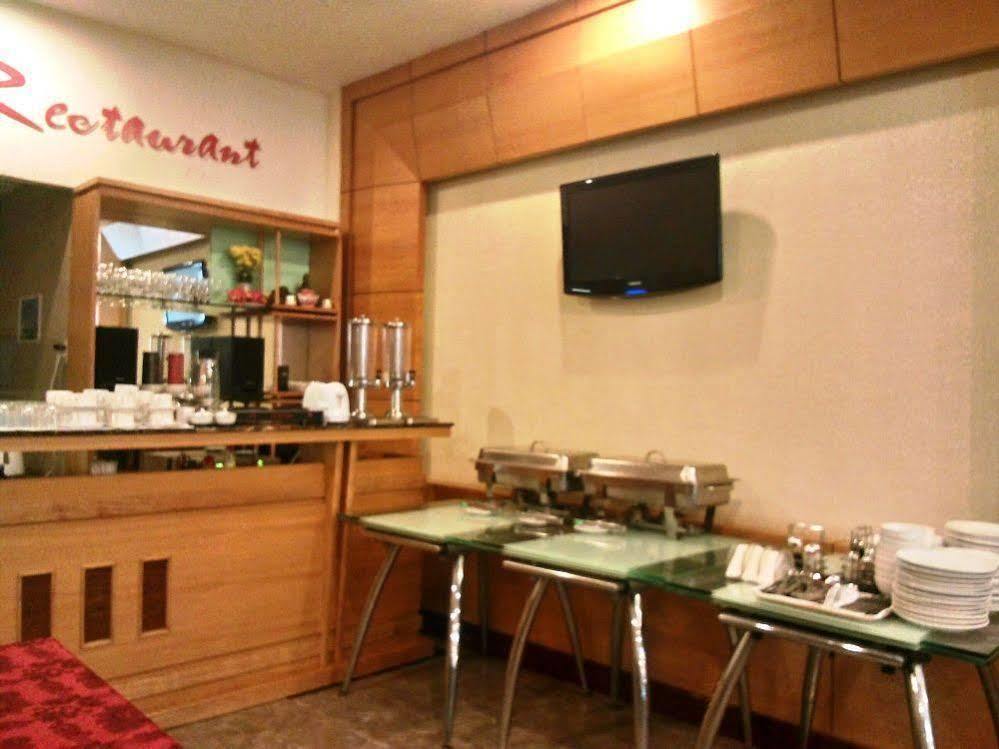 Lien Thanh Hotel 3*