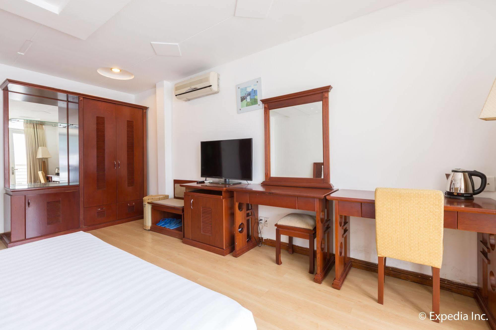 Lien Thanh Hotel 3*