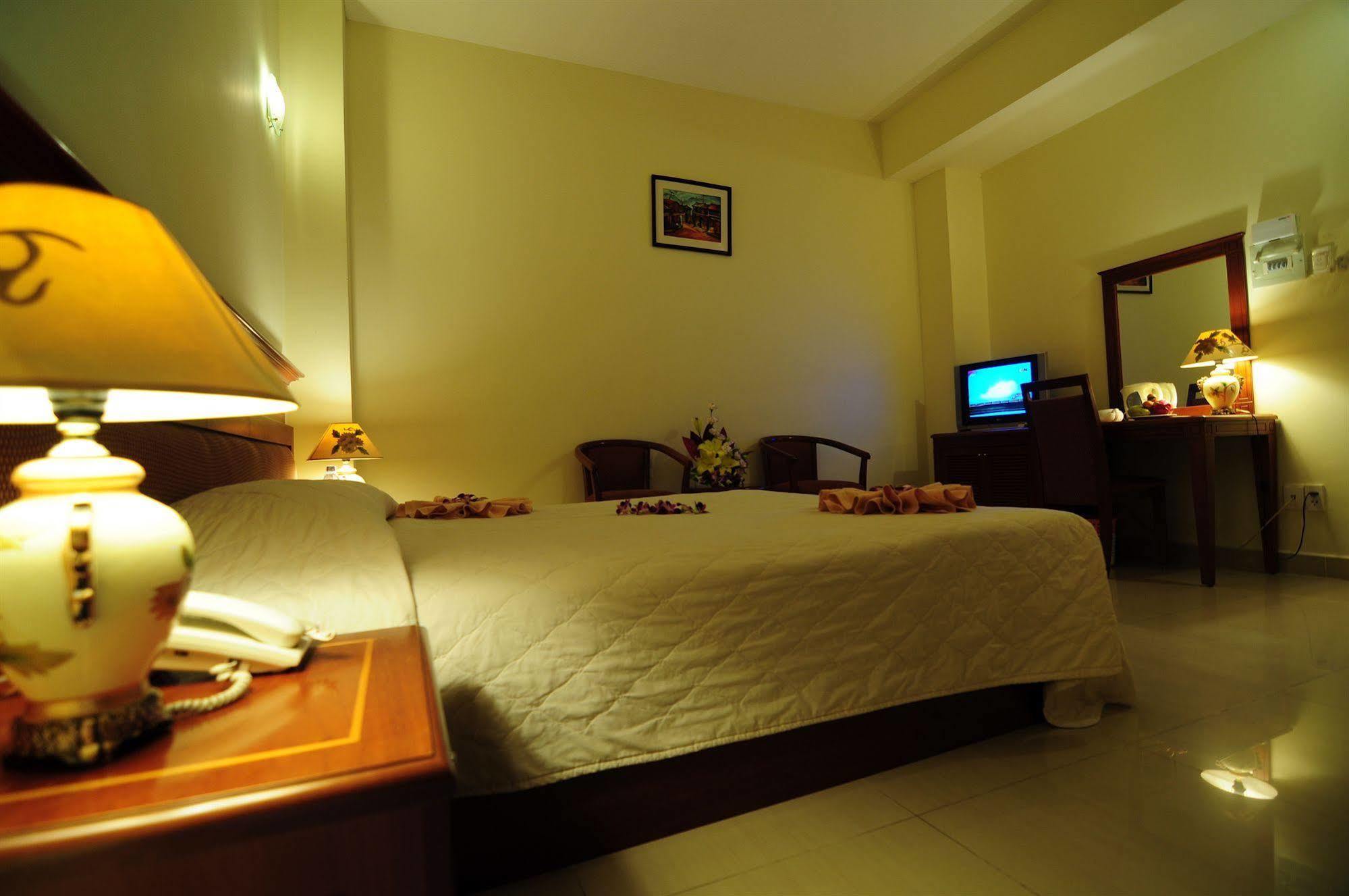 Khach San Phuoc Loc Tho 2 - 福禄寿 Hotel 3*
