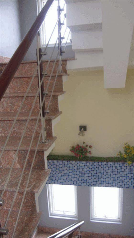 Expats Minh Quang Hotel Ho Chi Minh City