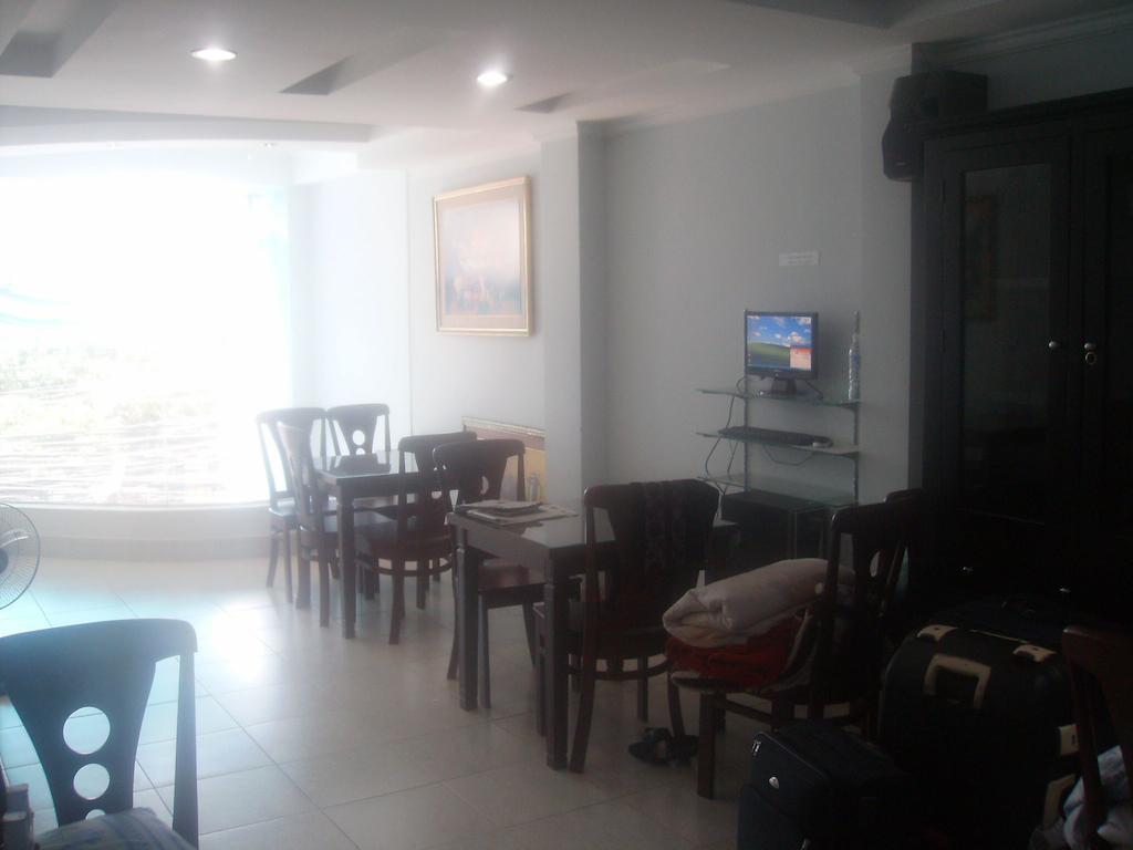 Hotel A Song Thuong