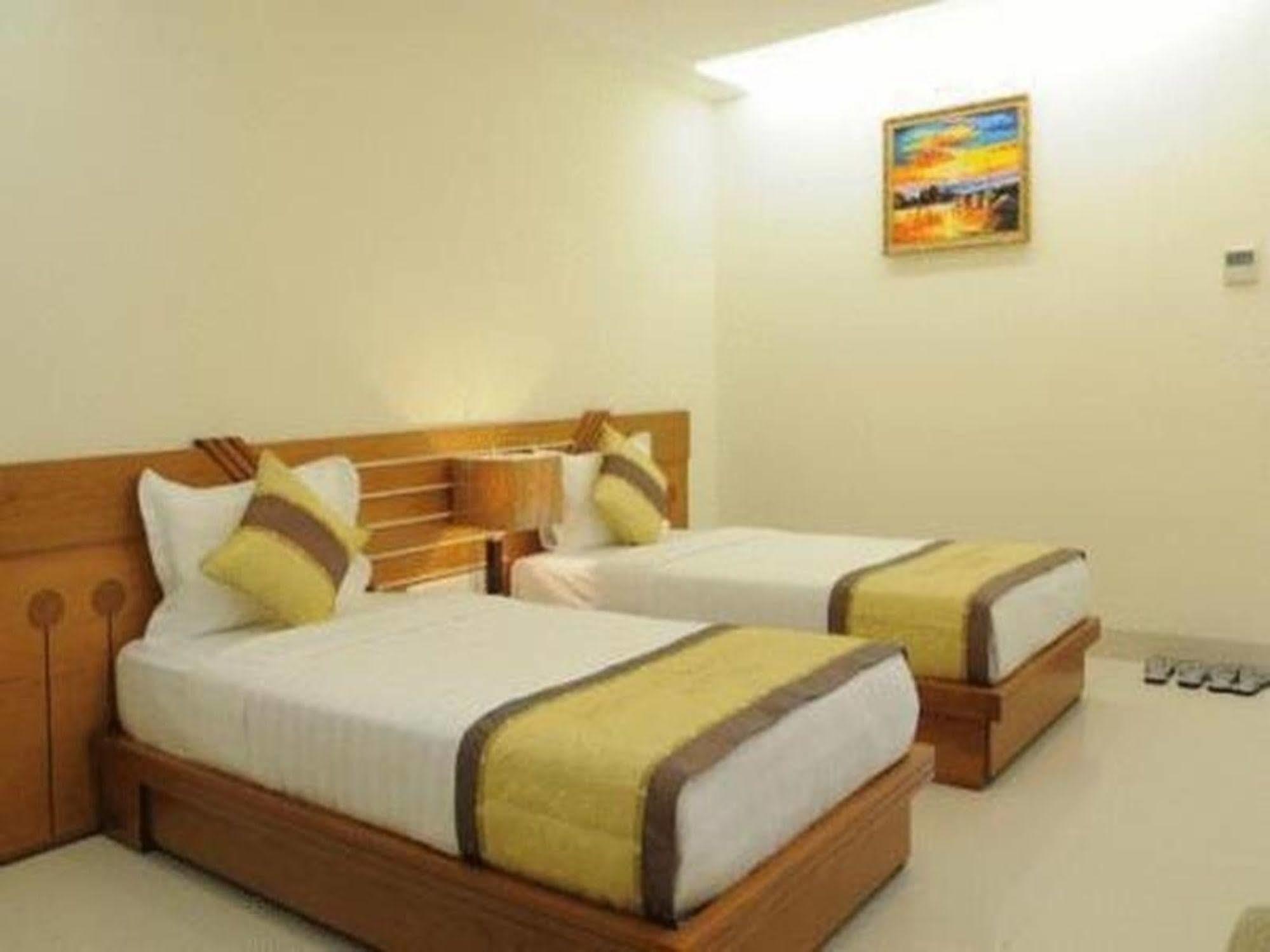 Ruby Saigon - Ben Thanh Hotel