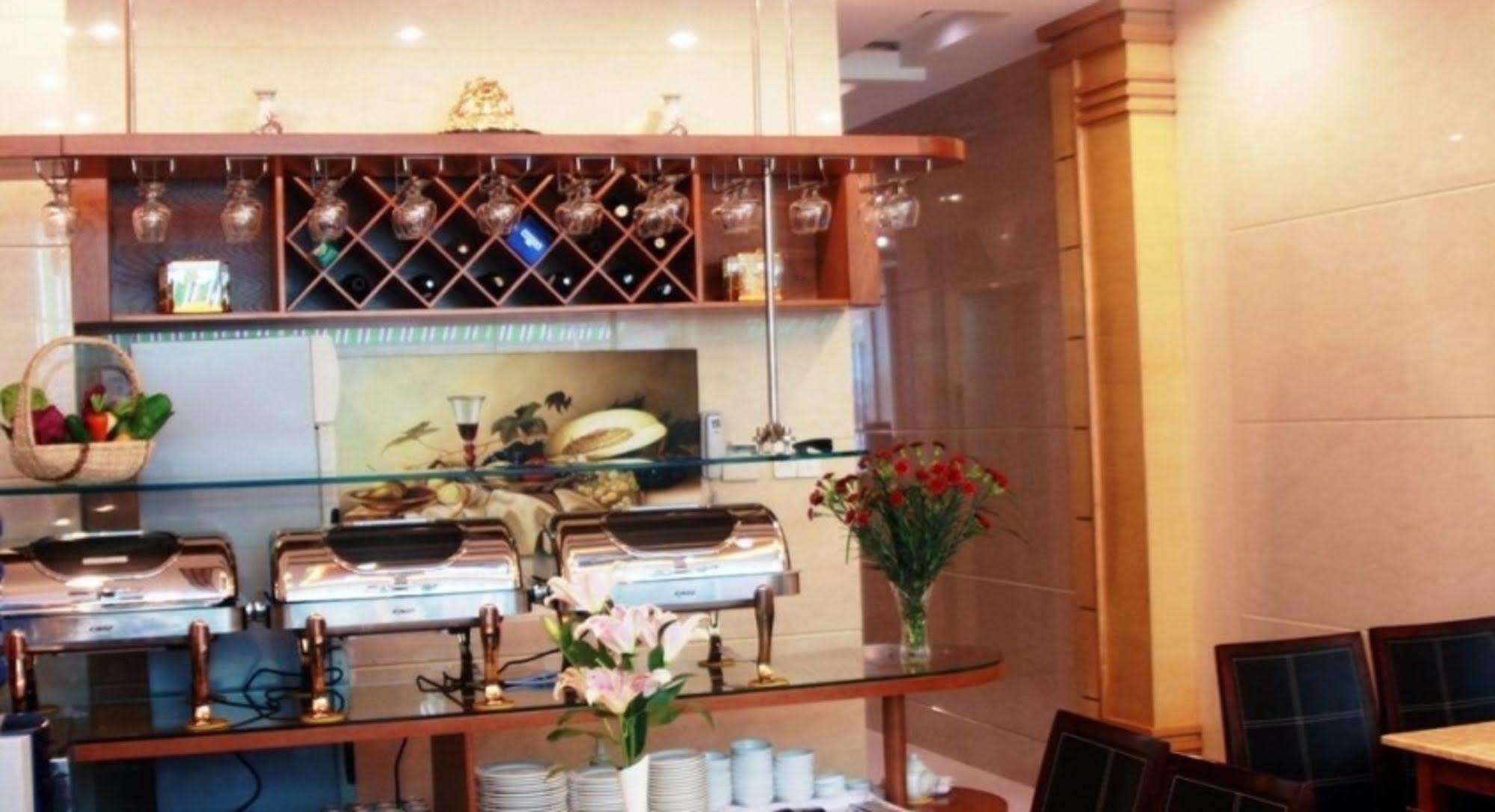 Hotel Ruby Saigon - Ben Thanh 3*
