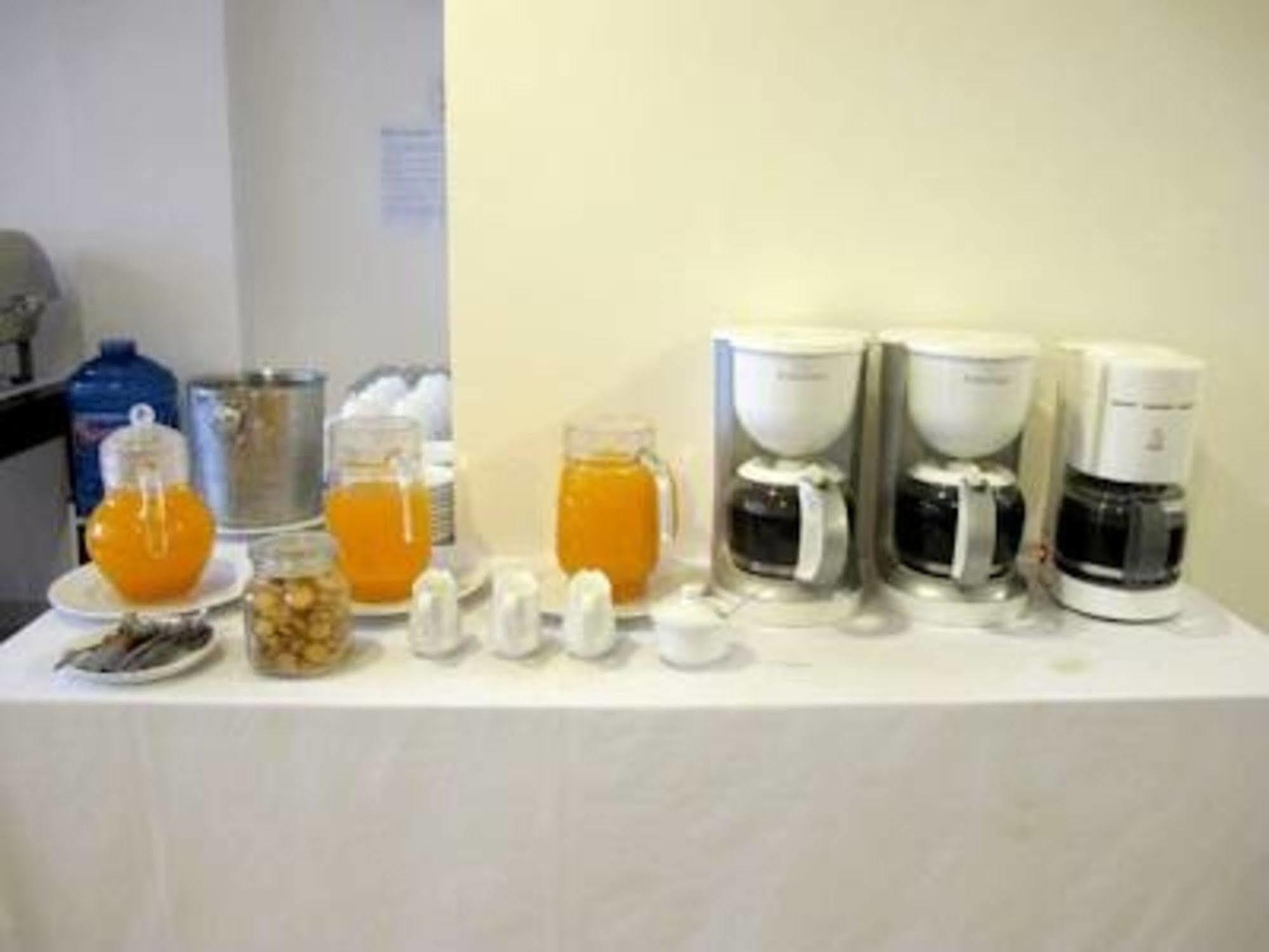 Bizu Ii Hotel 2*