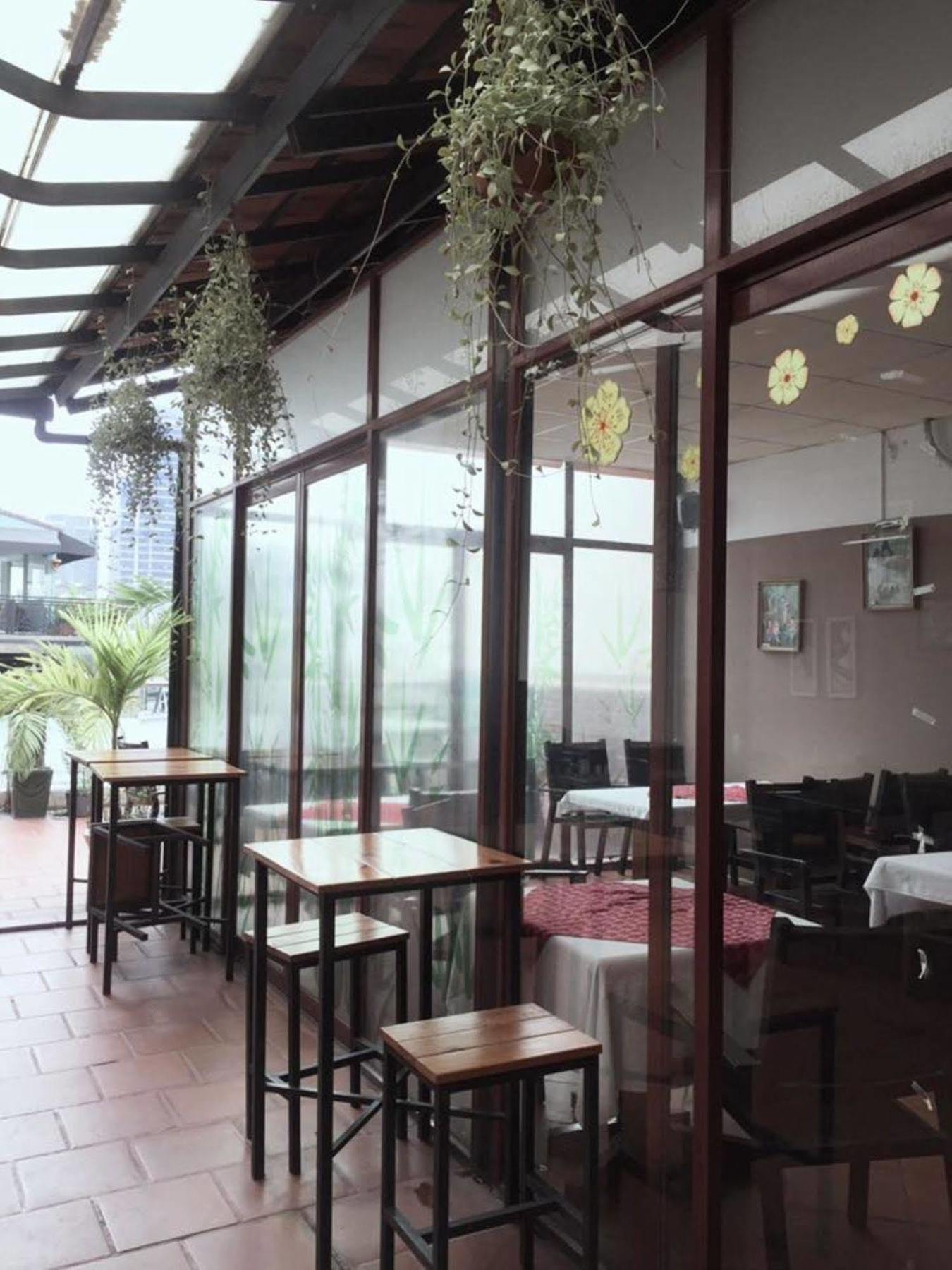 Khách sạn A&em Art 4*