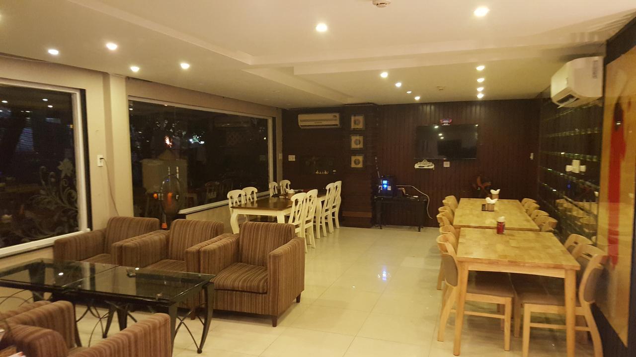 Laguna Hotel 2*