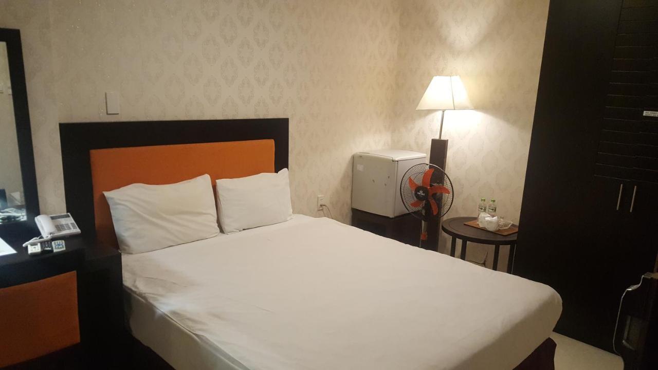 Laguna Hotel 2*