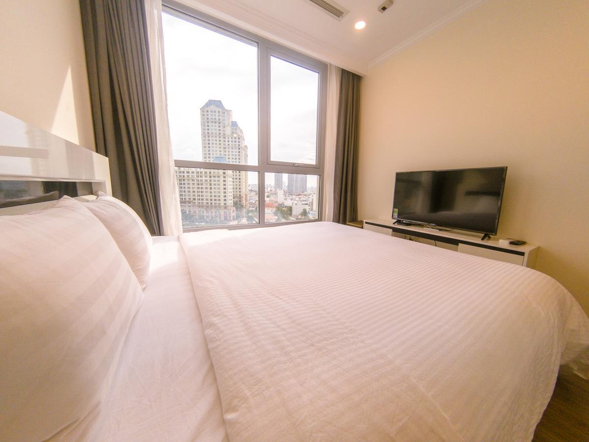 Apartment Vinhome Central Park, Landmark Plus *