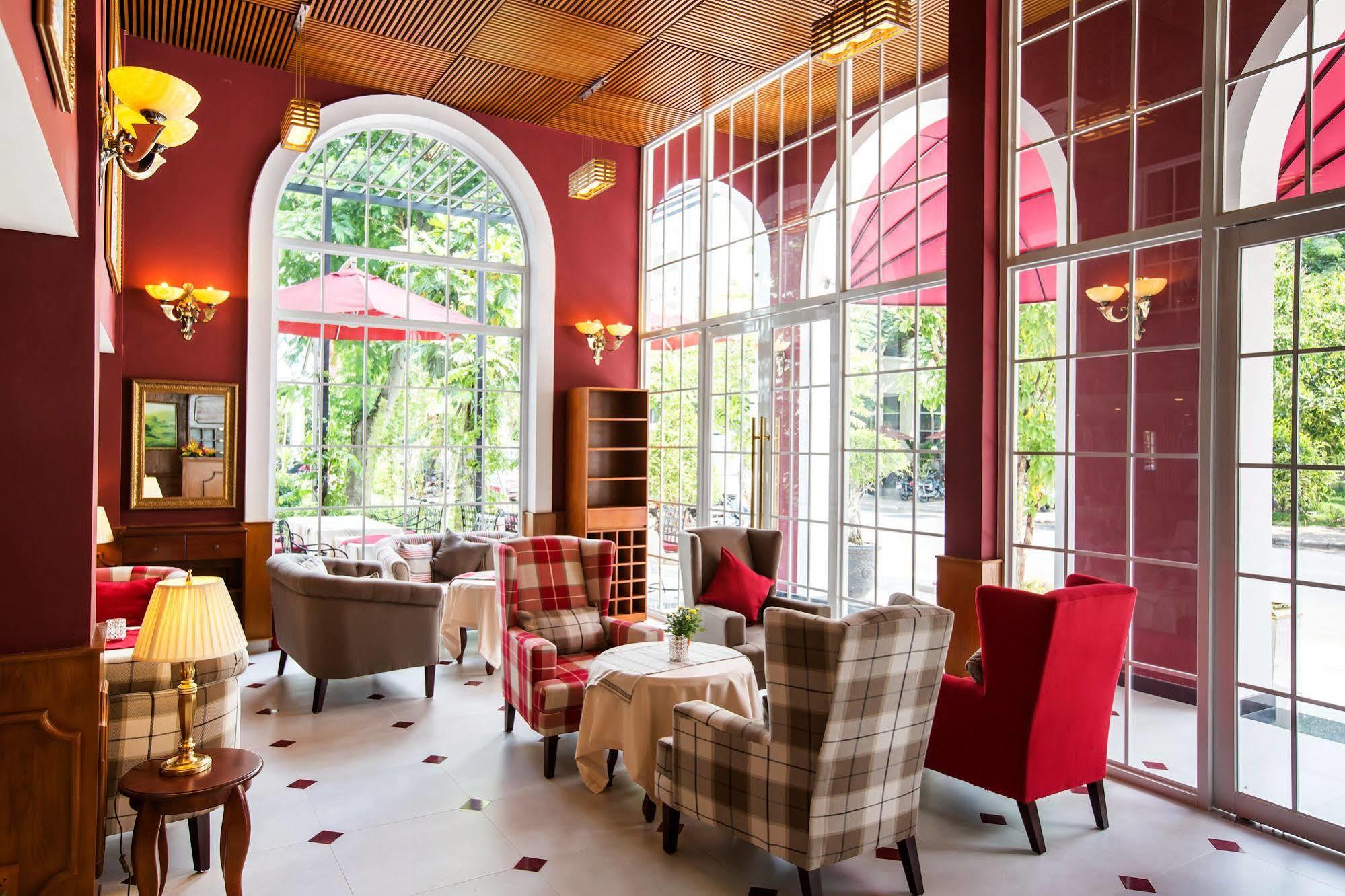 L'odeon Phu My Hung Hotel Ho Chi Minh City