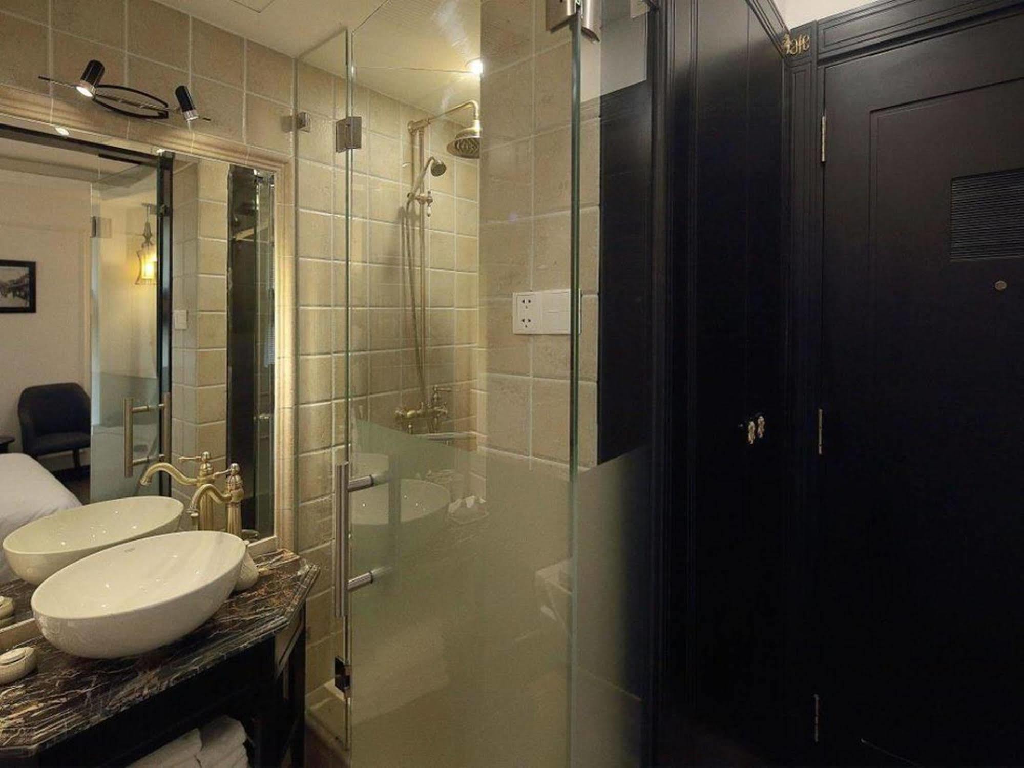 Hotel A25 - 06 Truong Dinh Ho Chi Minh City