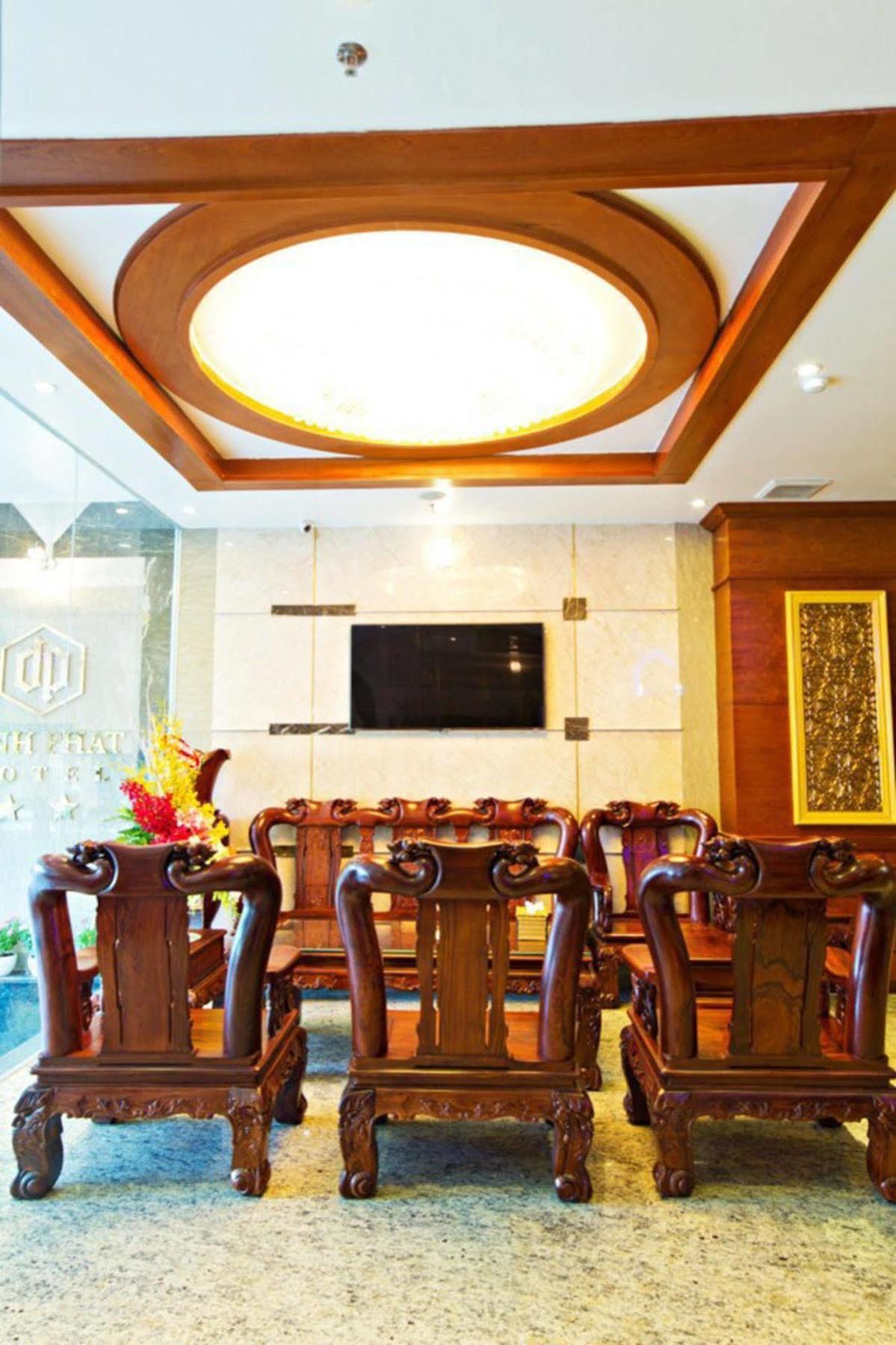 Hotel Dinh Phat 2*