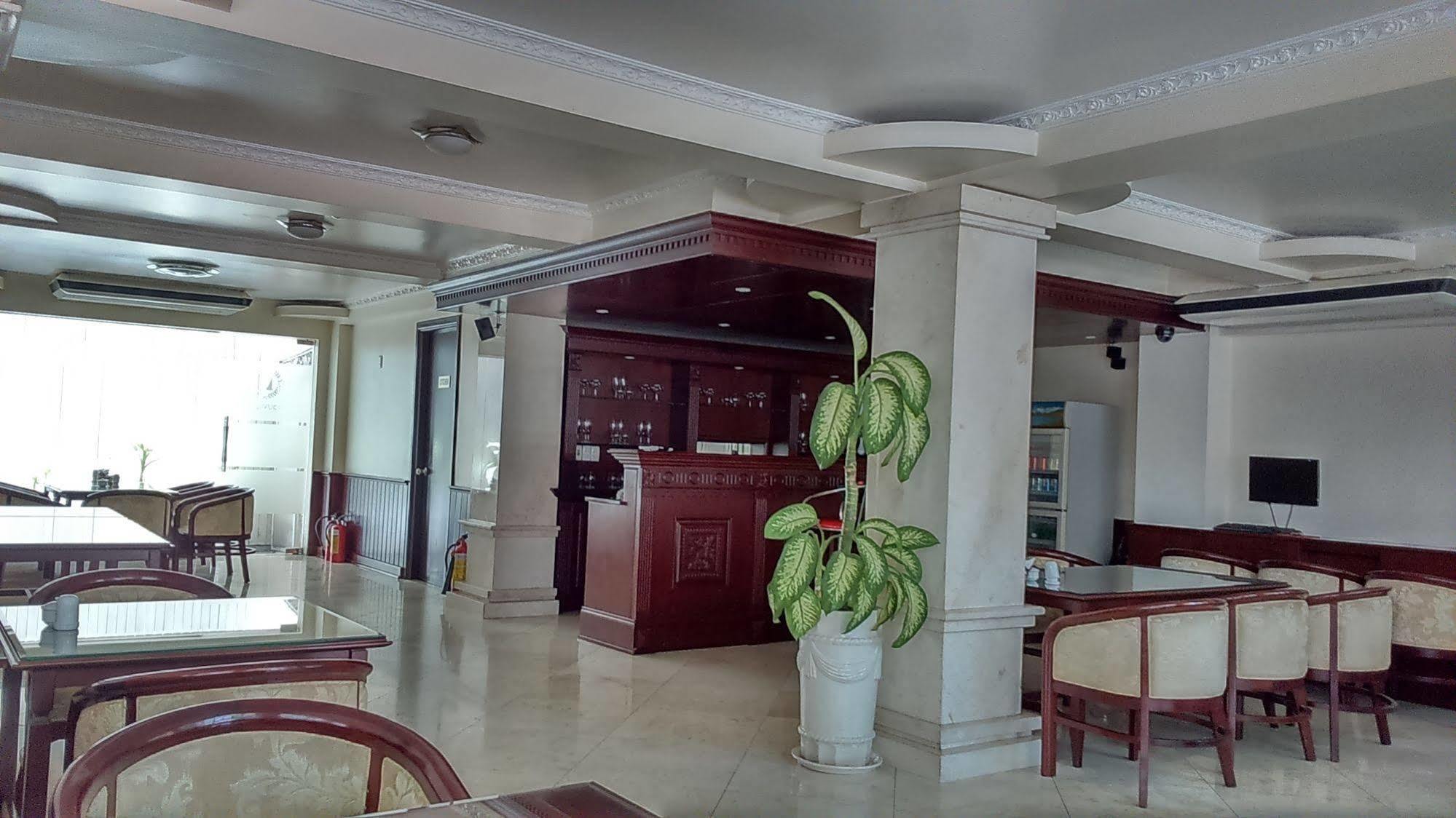 Hotel Hung Vuong 2 3*