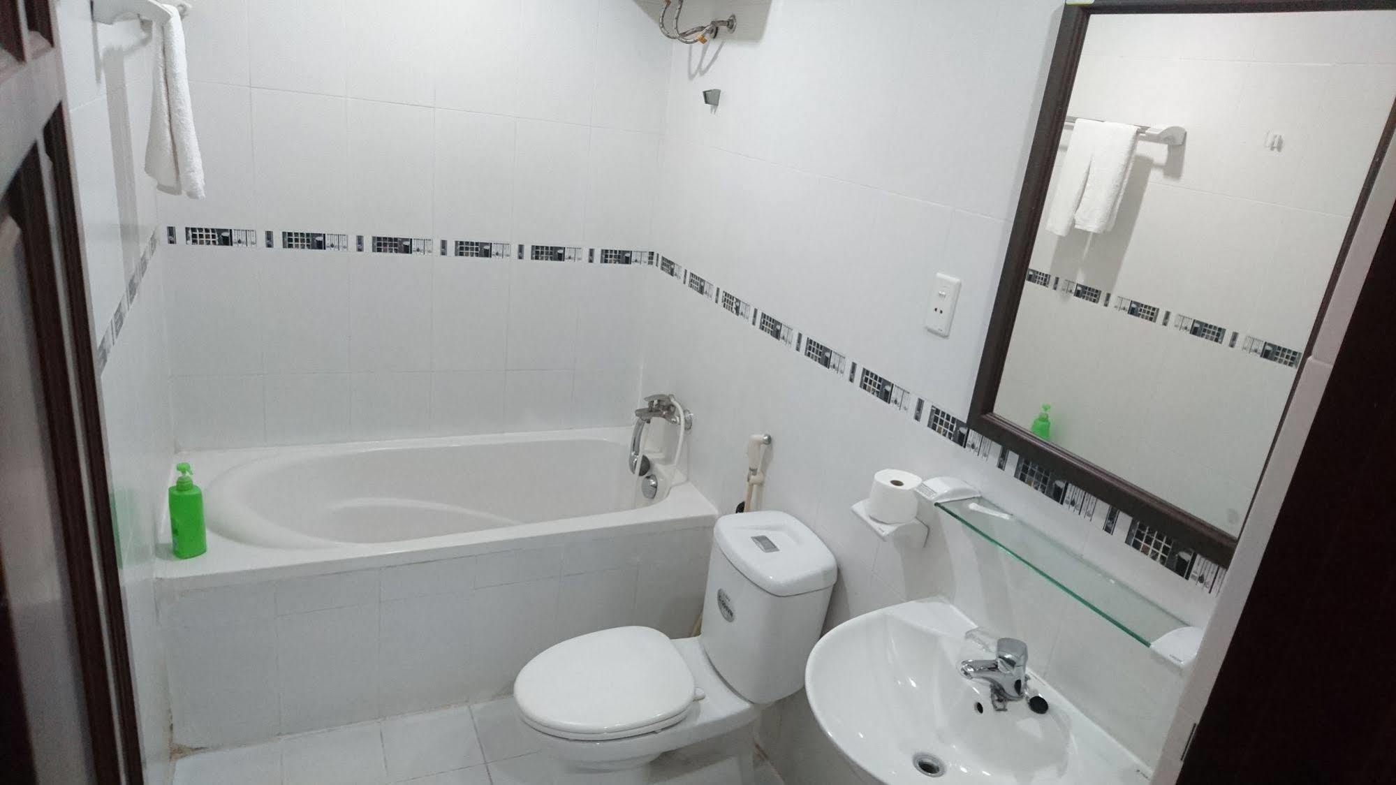 Hotel Modern Saigon 2*