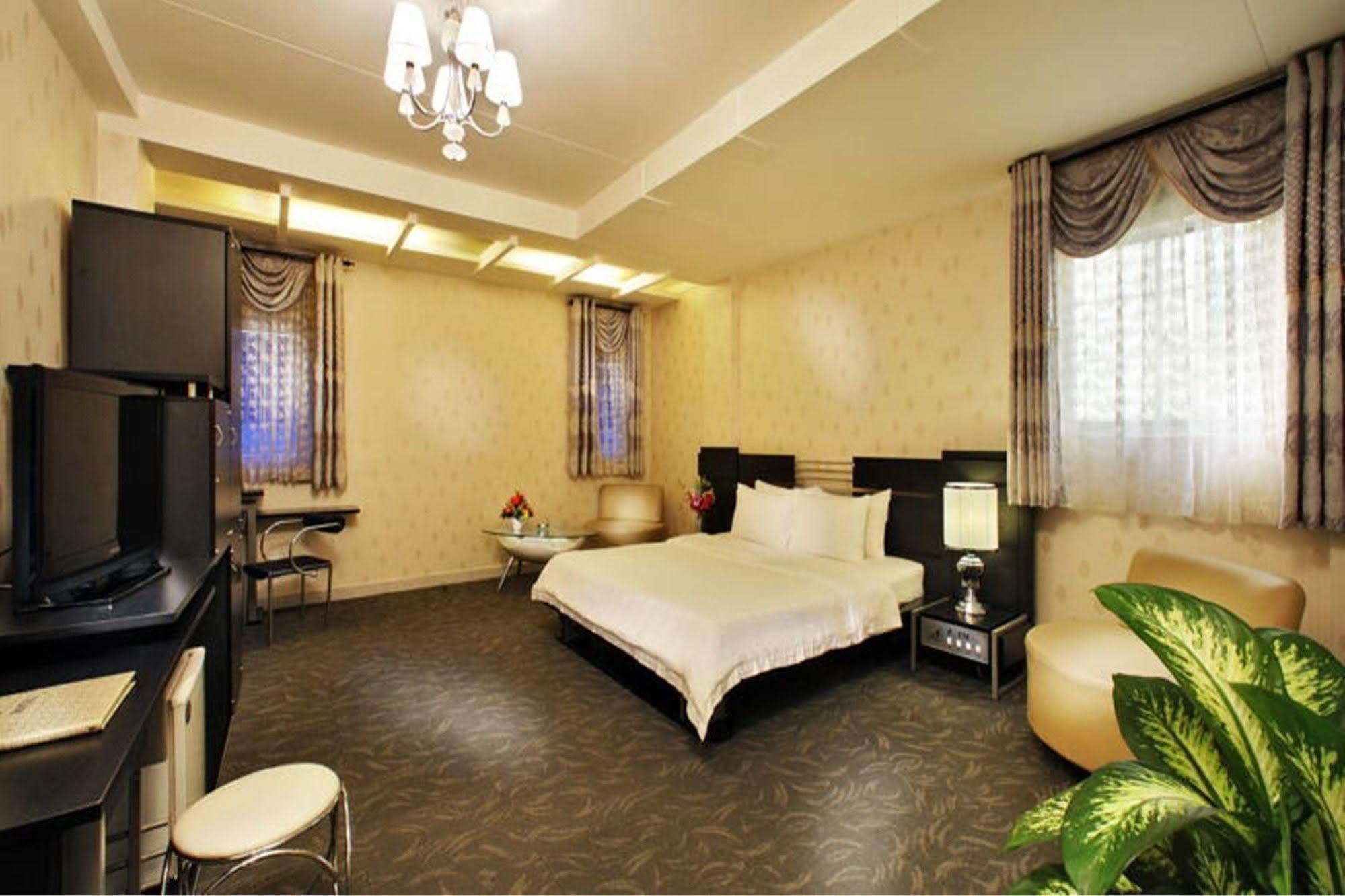 A&em - The Petit Ho Chi Minh City