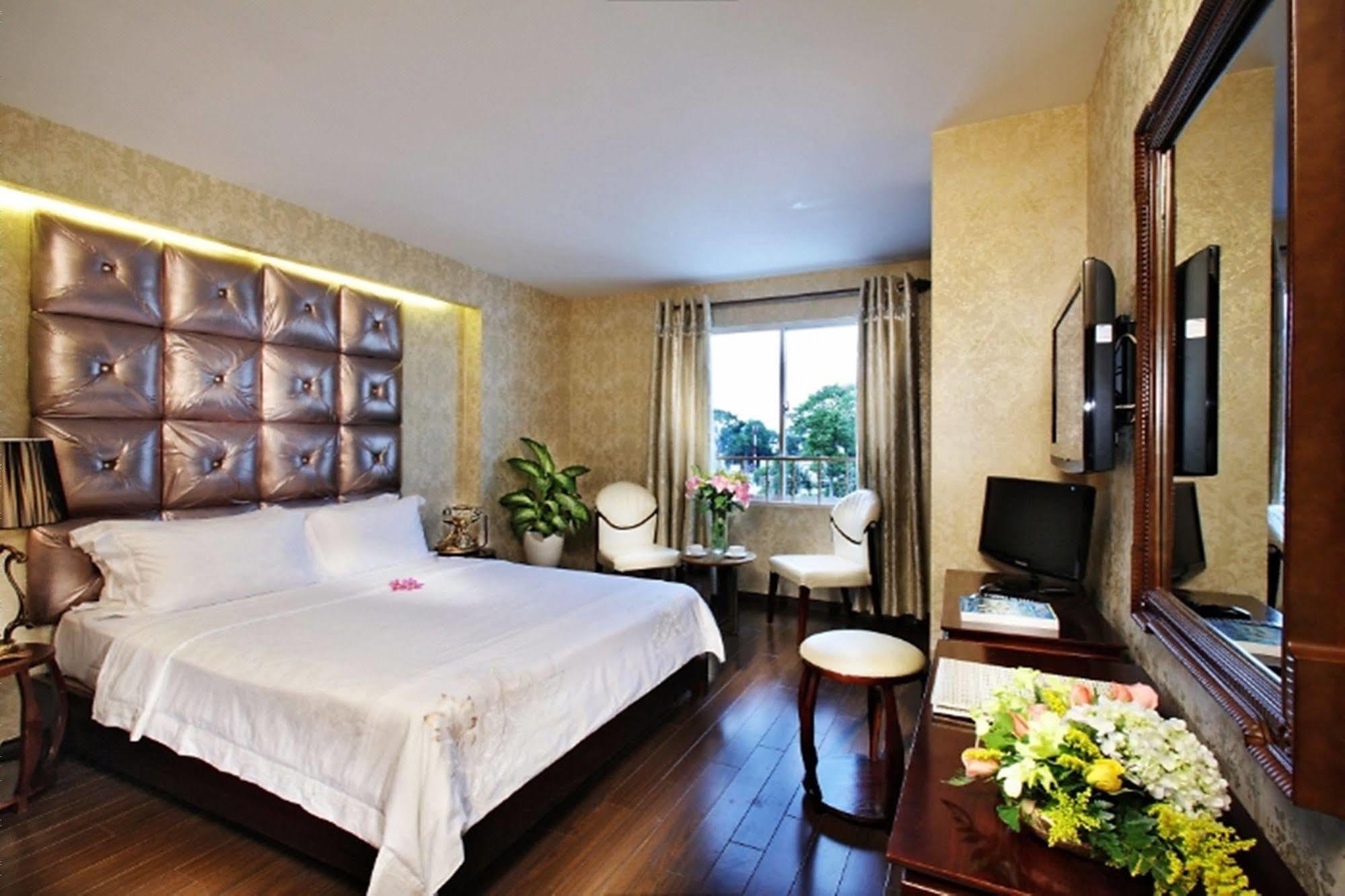 A&em - The Petit 2* Ho Chi Minh City