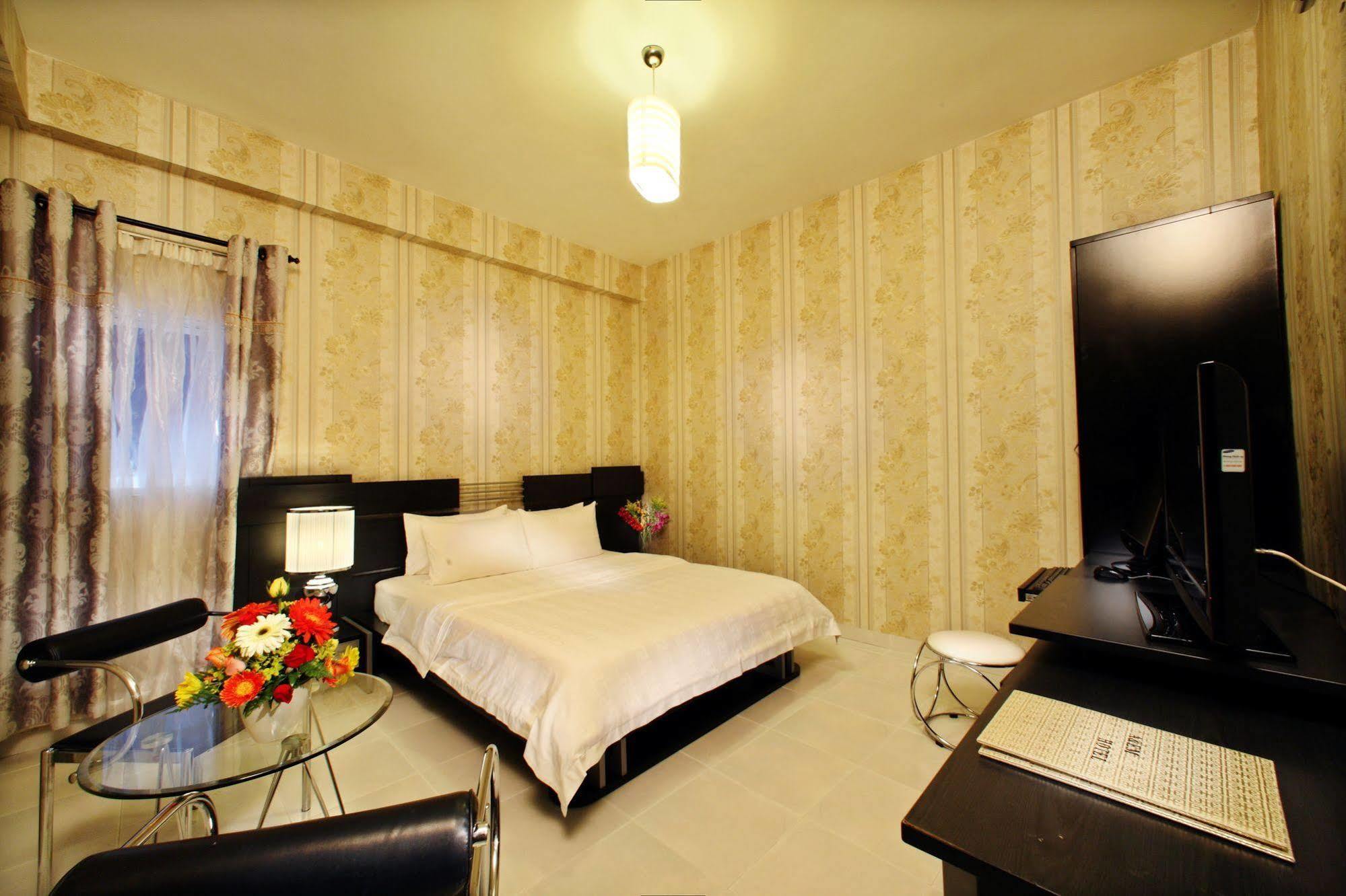 Hotel A&em - The Petit 2*