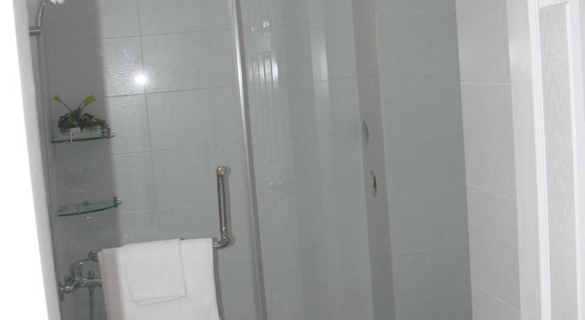 Cat Huy Hotel Ho Chi Minh City