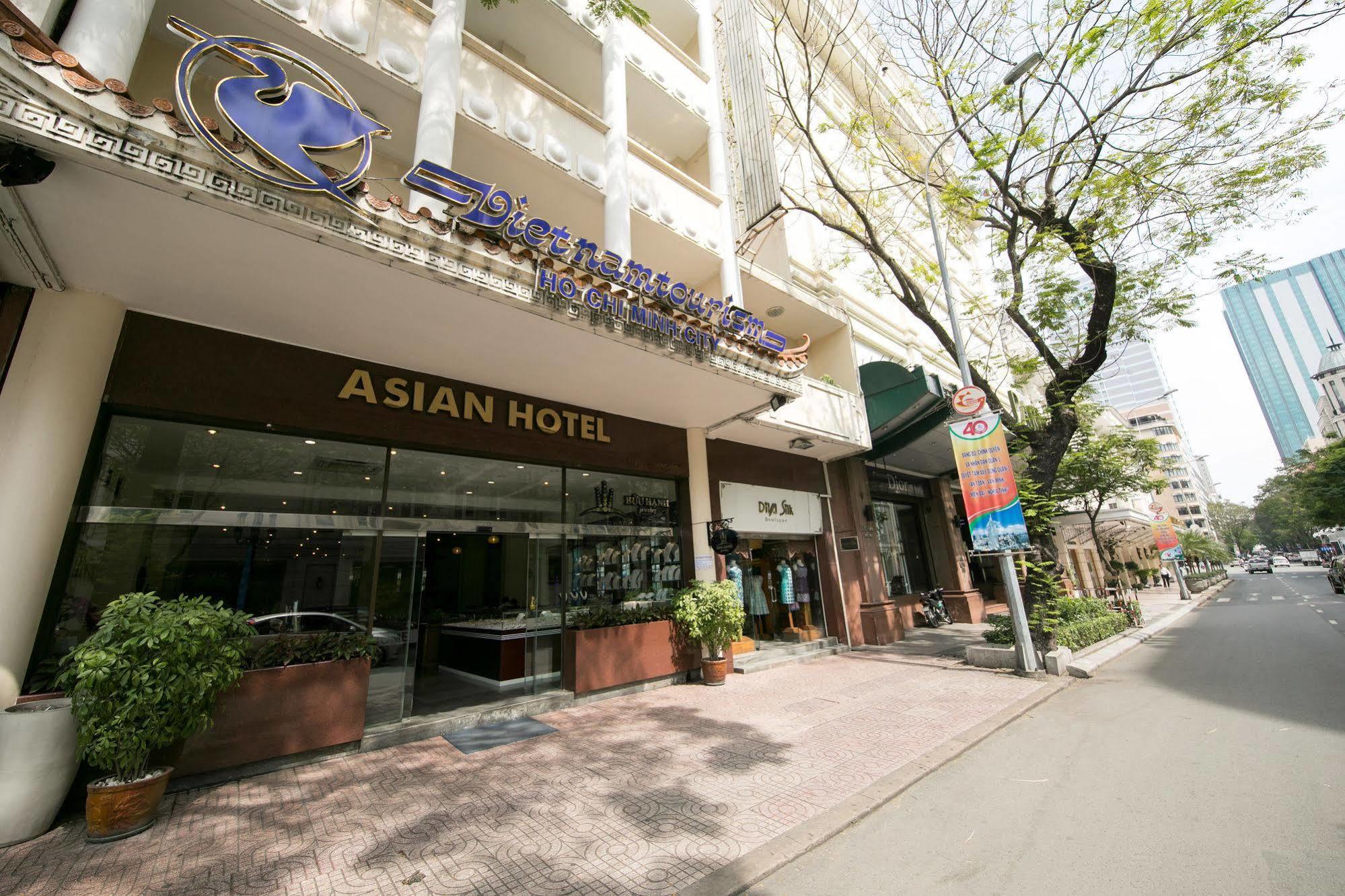 Asian 3*