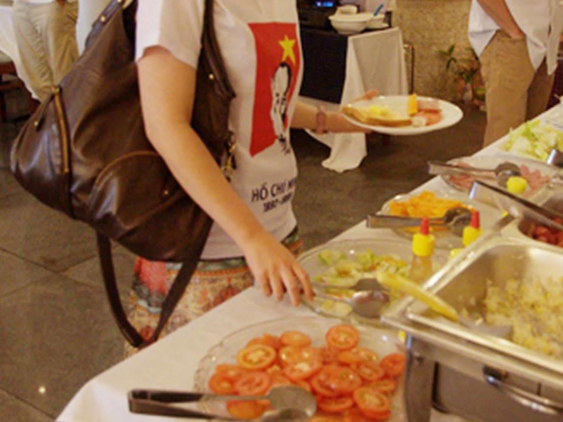 Khách sạn Asian