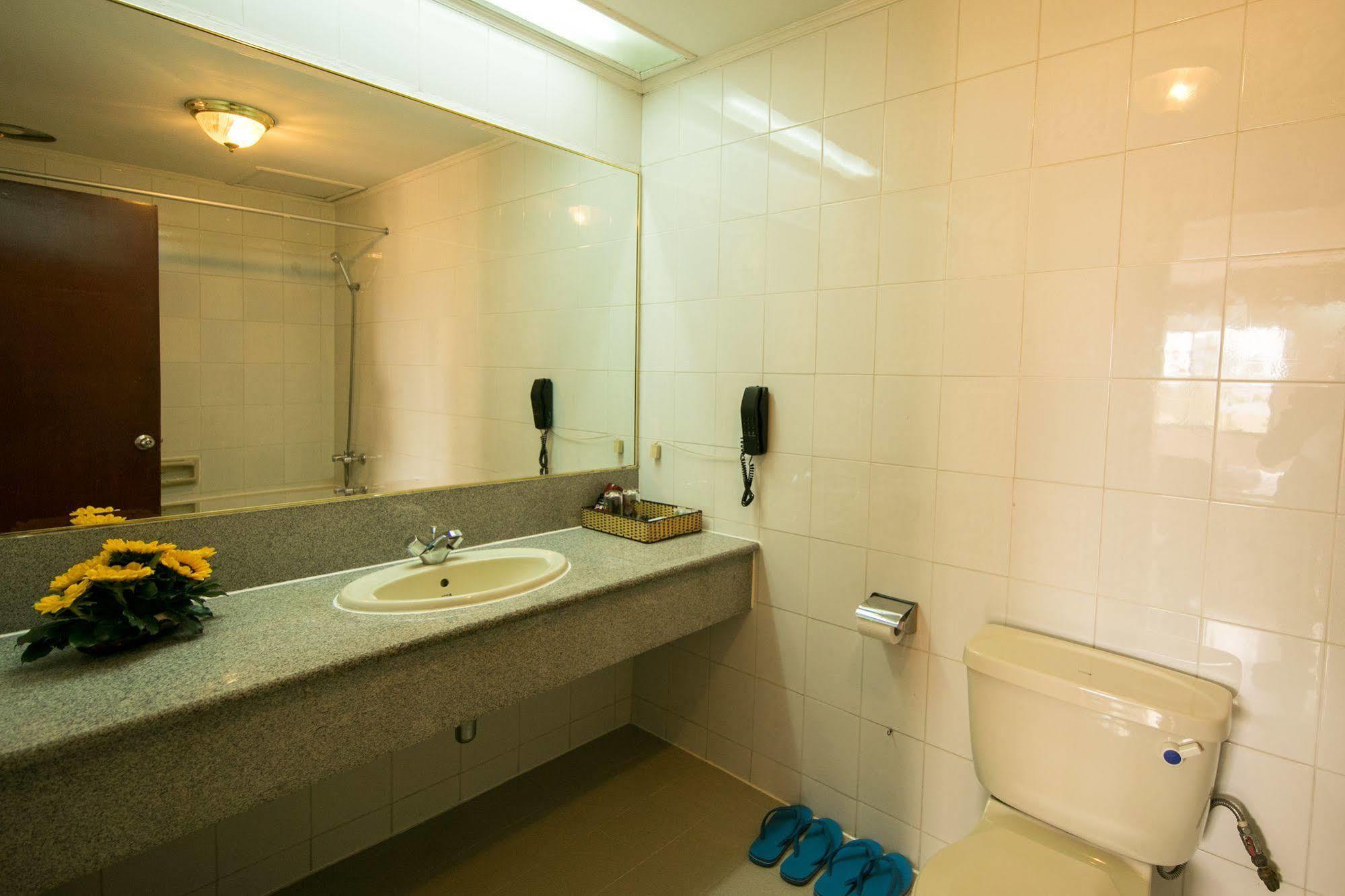 Asian 3* TP. Hồ Chí Minh