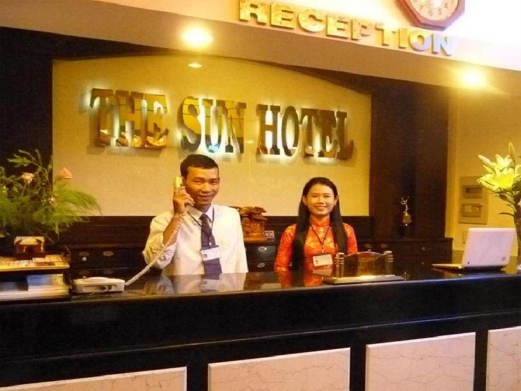 Hotel The Sun 2*
