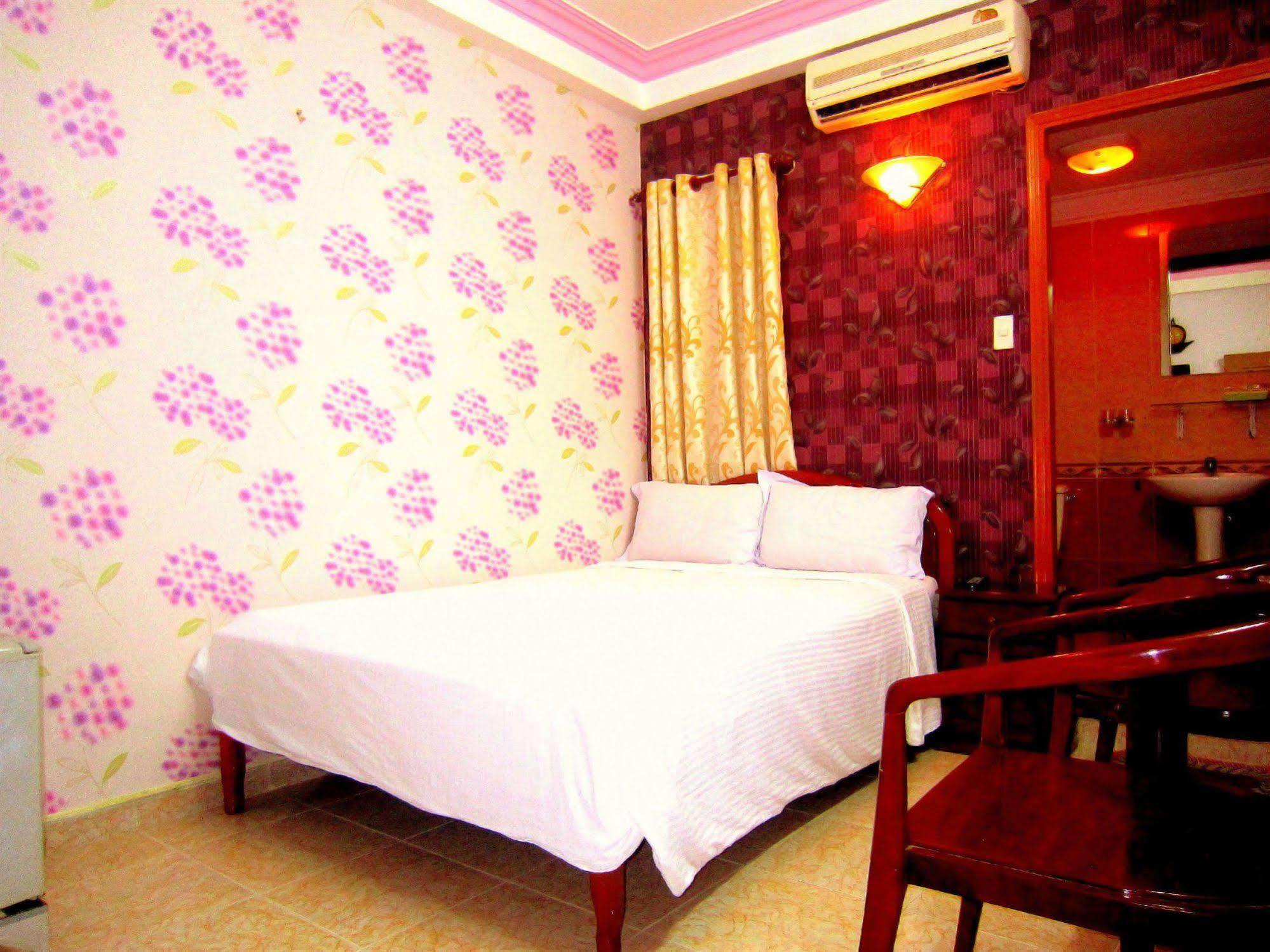 Thuy Tien * Ho Chi Minh City