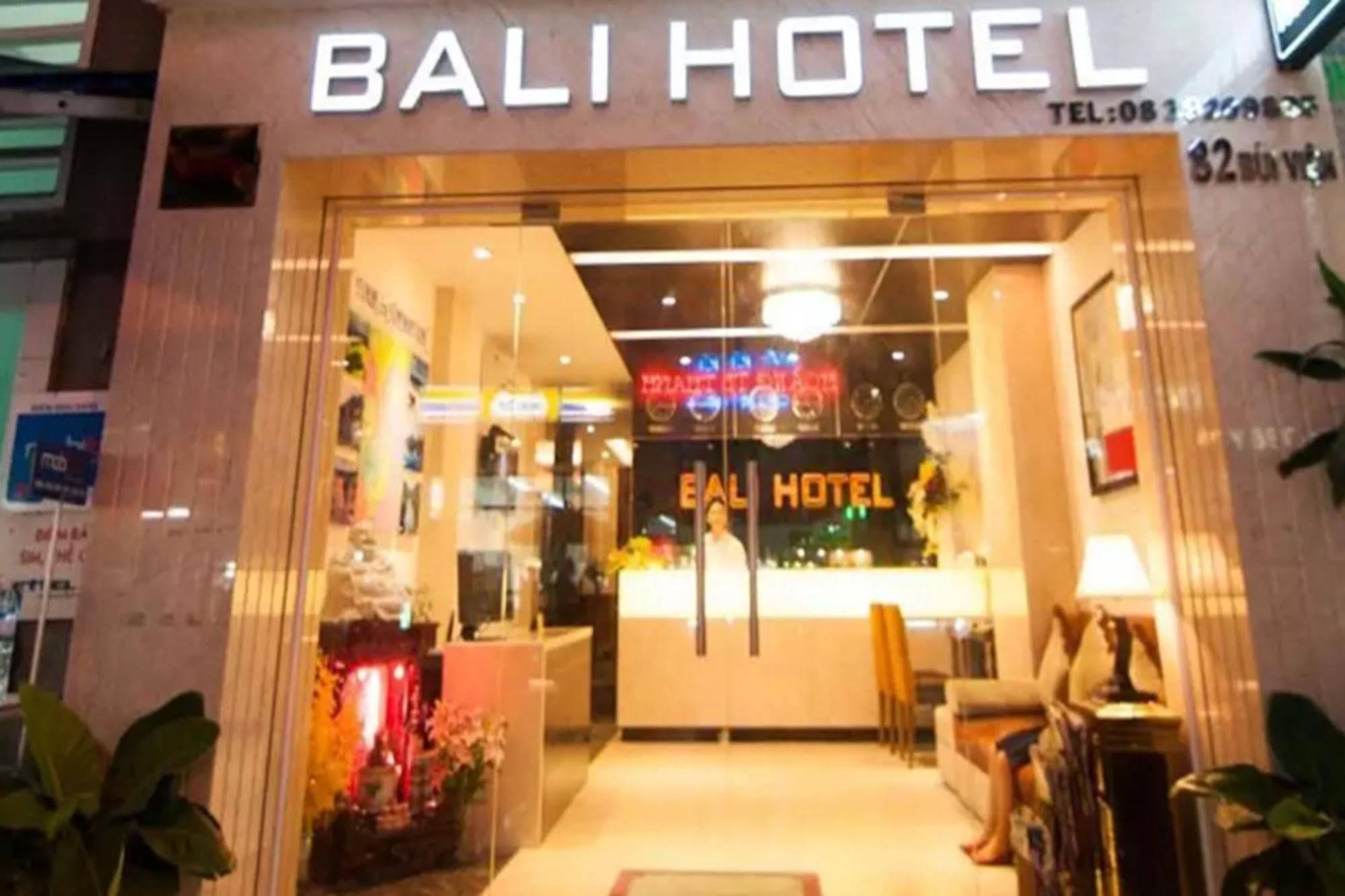 Valentine Boutique - 29 Bui Vien Street