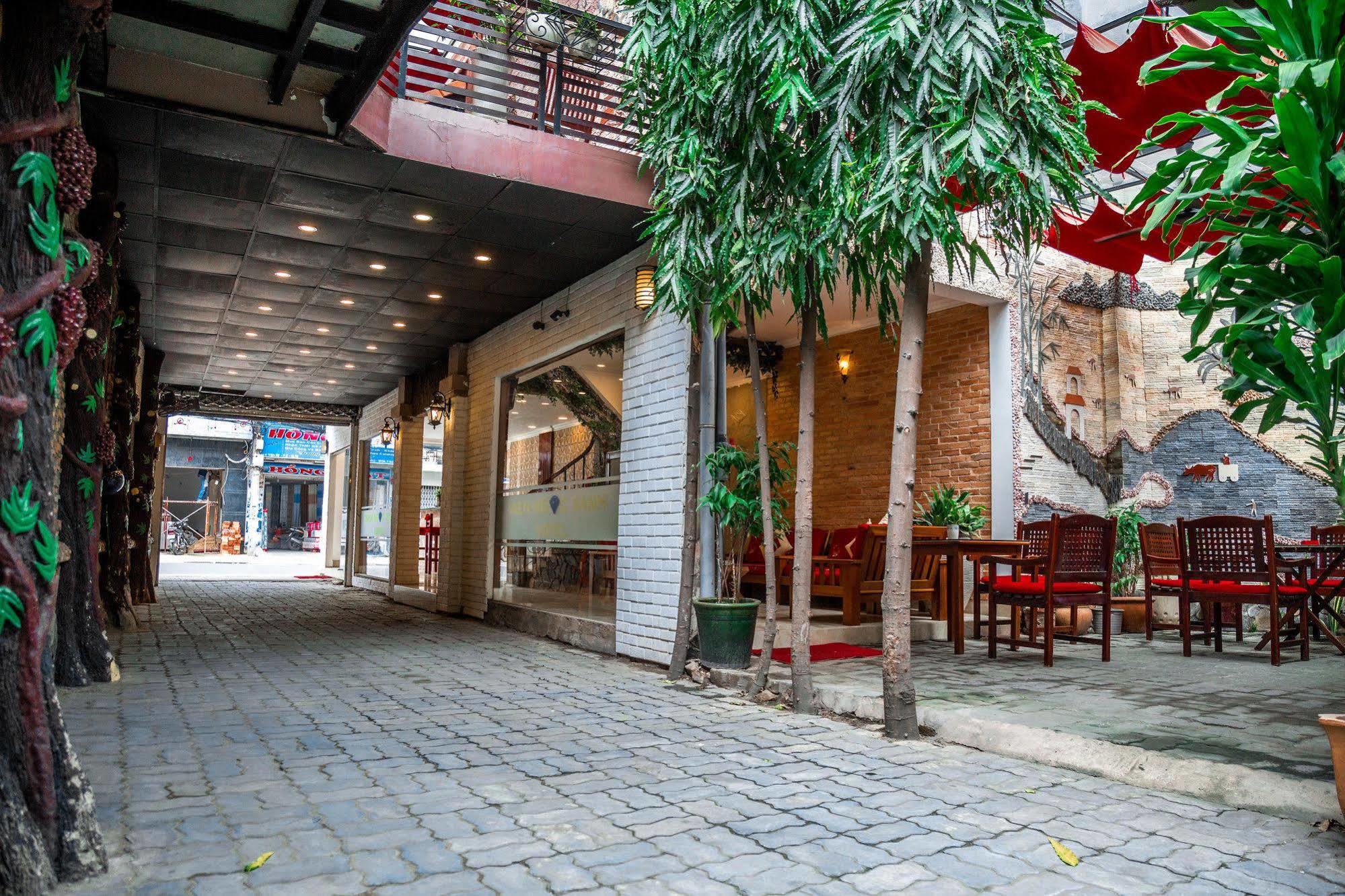Vien Ngoc Xanh 1 2* Ho Chi Minh City
