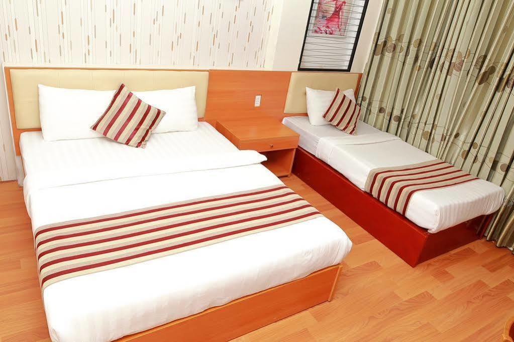 Hotel Saigon Crystal